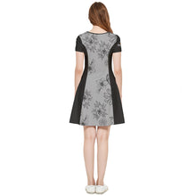 Load image into Gallery viewer, (PRE ORDER) Fia the Flip Dress
